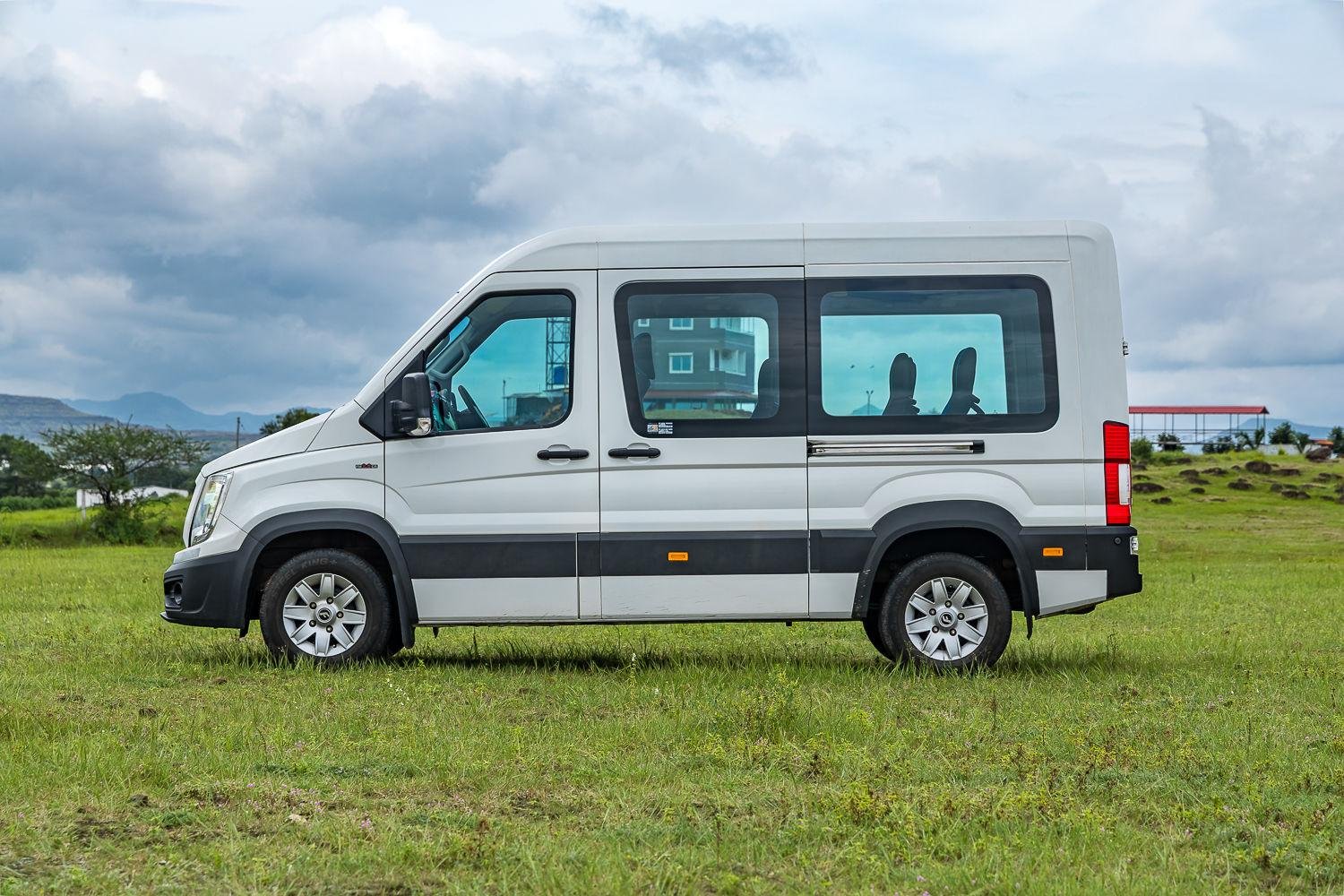 Luxury Tempo Traveller
